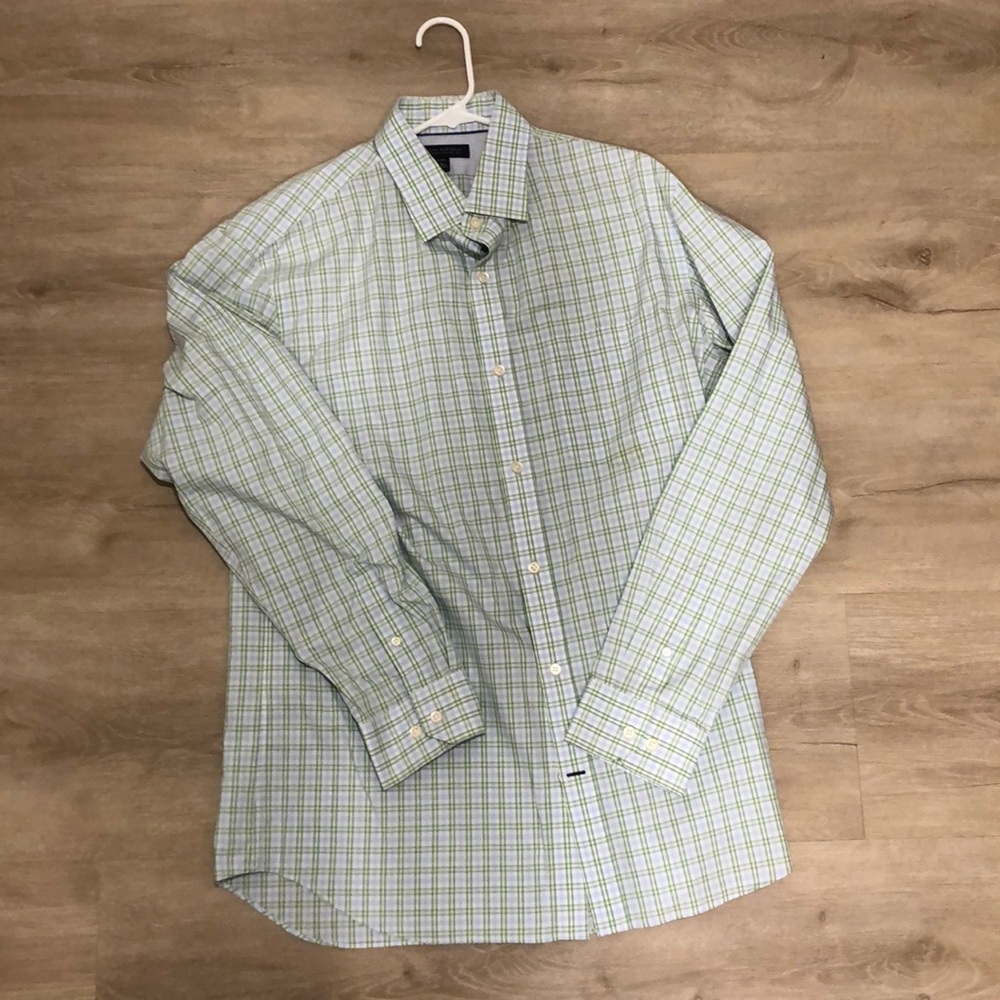 Men’s size Large Banana Republic Button Down shirt
